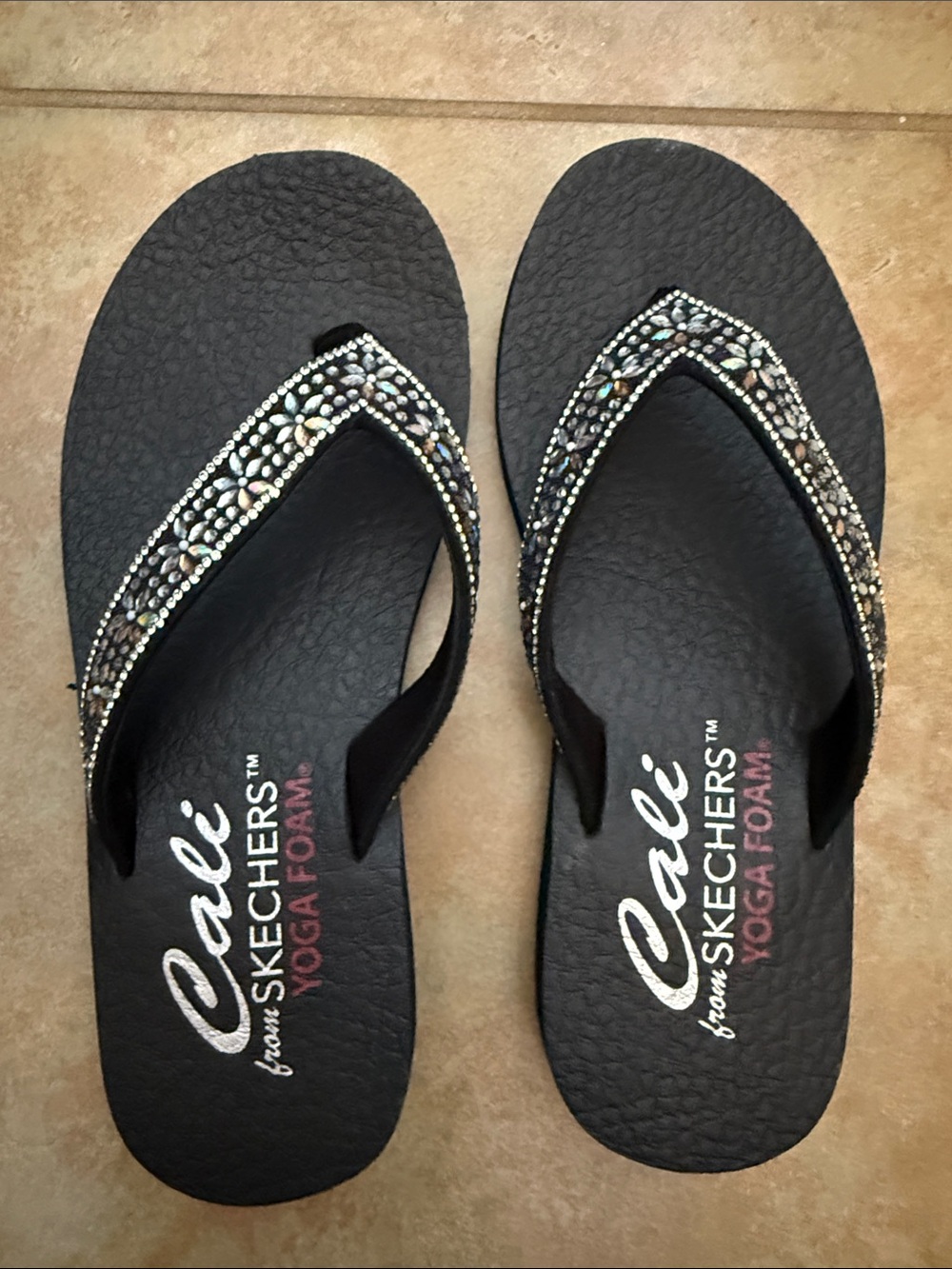 Skechers Black Beaded Flip Flop Sandals Yoga Foam Cali